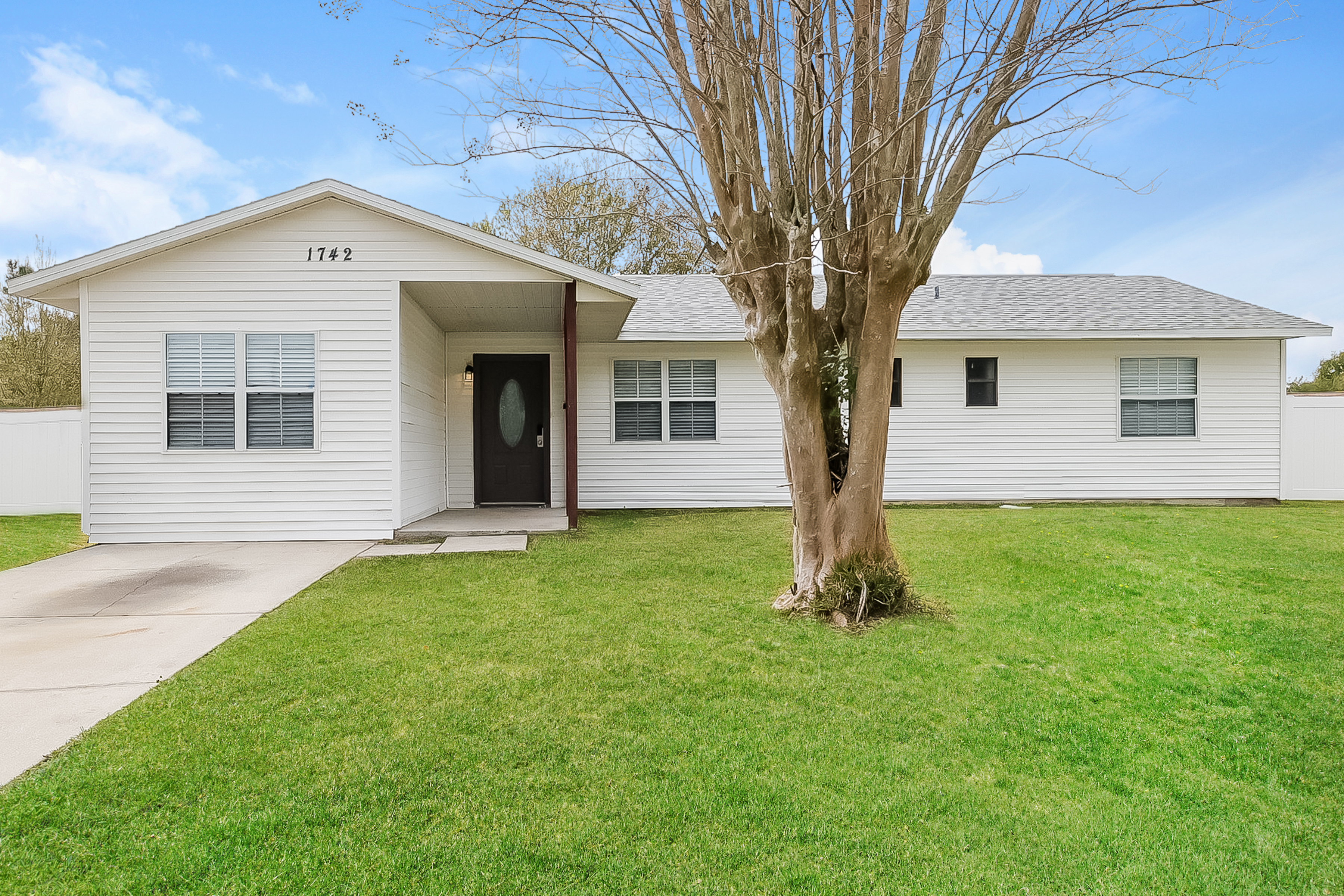 1742 CITRUS VIEW CT St. Cloud, FL 34769